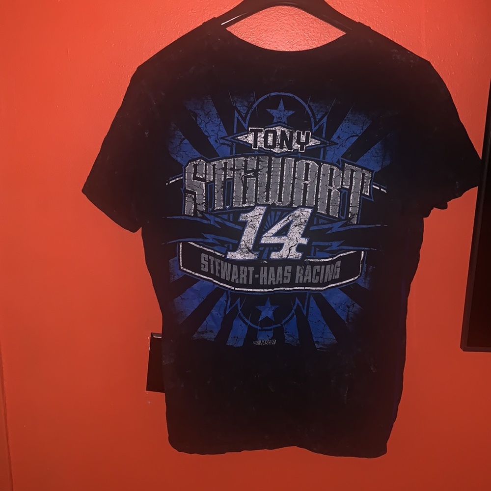 Chase Authentics NASCAR TEE - Picture 2 of 3